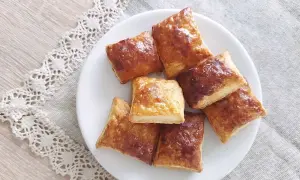 Jak upiec ciastka francuskie dzień wcześniej i nie stracić chrupkości?