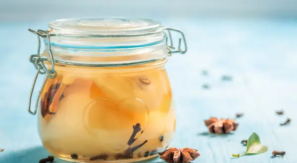 Lody waniliowe z gruszkami: syrop czy ocet? Rozwiąż dylemat!