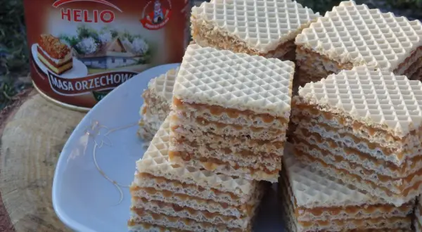 Masa orzechowa do wafli parzona gorącym mlekiem: Sekret babci