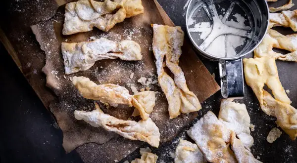 Ciastka które mogą długo leżeć - jak je przechowywać i nie stracić smaku