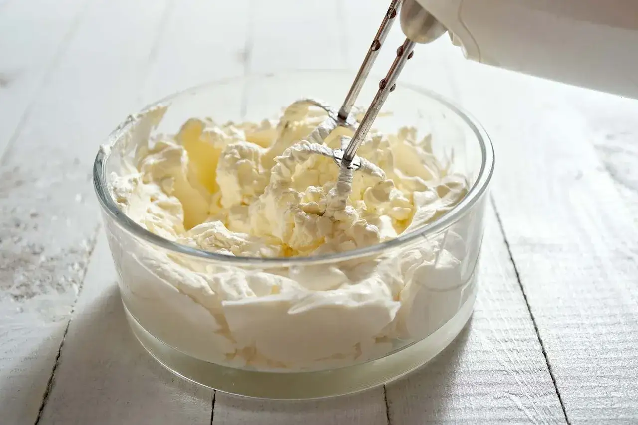 jak uratować zwarzony krem mascarpone