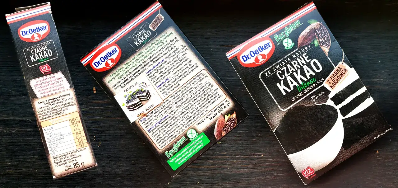 Kakao holenderskie vs naturalne porównanie